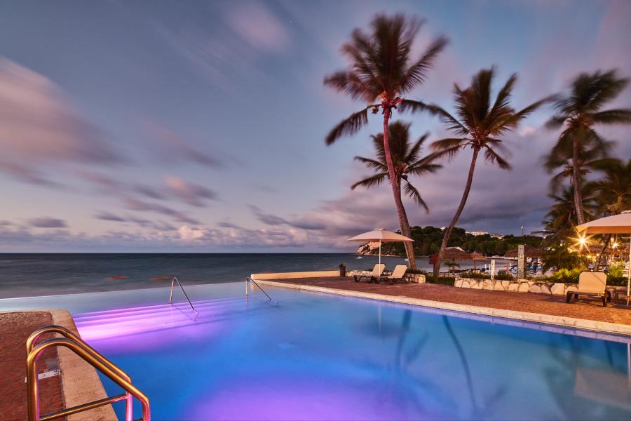 Pineapple Beach Club Infinity Pool